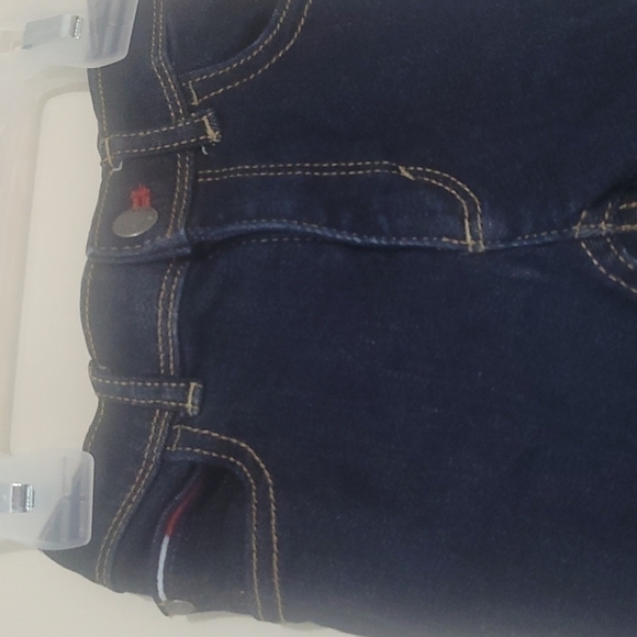 👖👖 Boys Tommy Hilfiger jeans size 18months - Picture 2 of 6